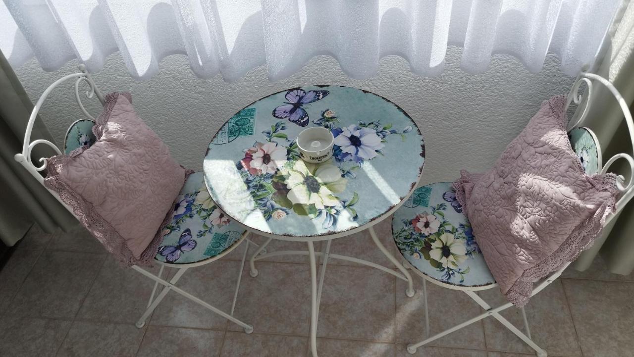 Apartman Apolonija *